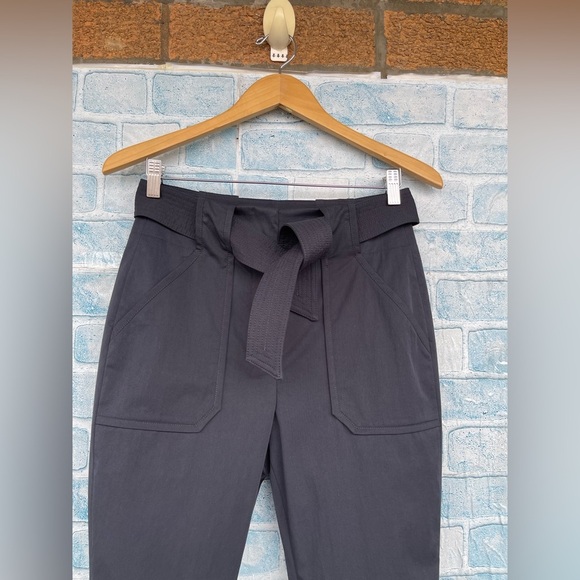 Veronica Beard Mahary Belted High-Waisted Pants size 2 - Picture 6 of 16